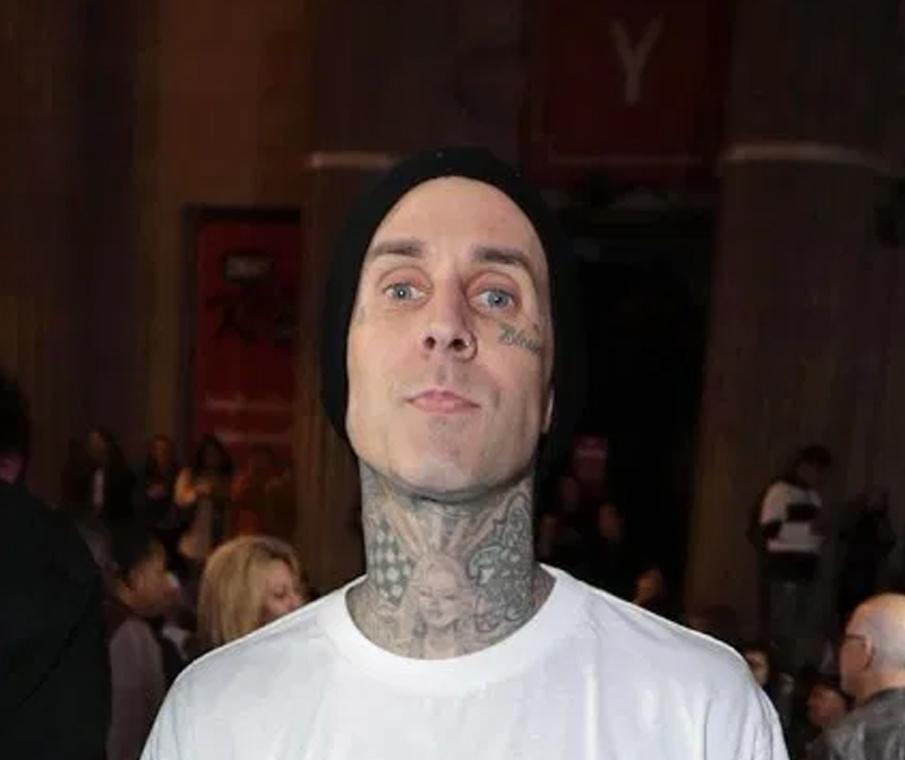 مقابلة مع ترافيس باركر