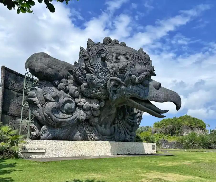 Garuda Wisnu Kencana Park