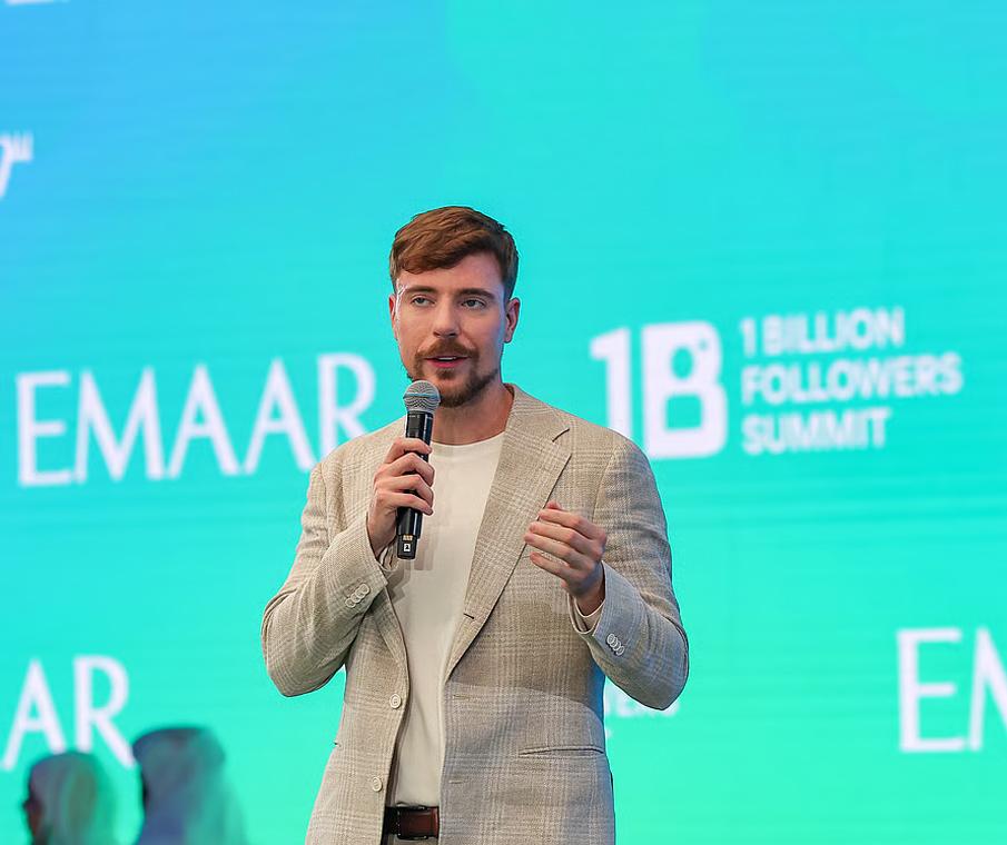 Mr. Beast - The world's biggest creator stage is live! 